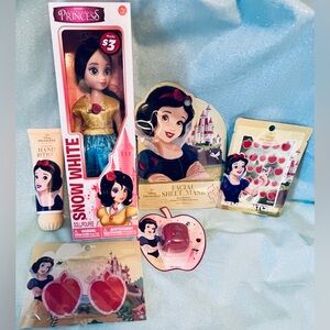 Disney Snow White Princess Gift Set 🍎